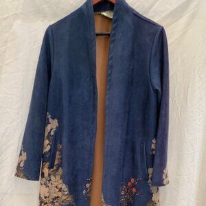 ETHOS brand peacock blue coat with floral/wolf design at hem/sleeves (L/XL)